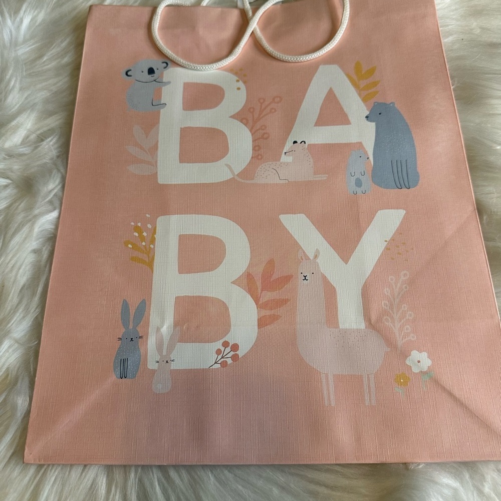🩵5/$8 Cute Baby Gift Bag with Animal Design